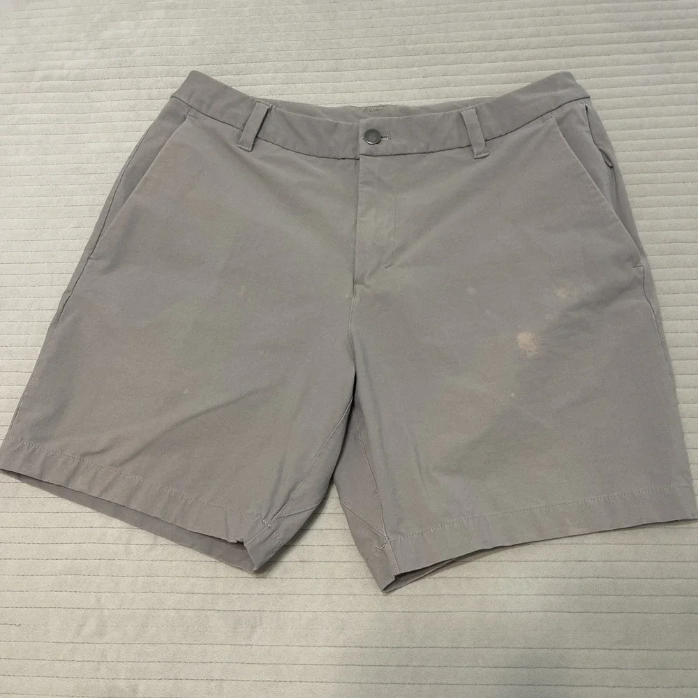 Lululemon Commission Shorts Men 33 Beige Stretch 8